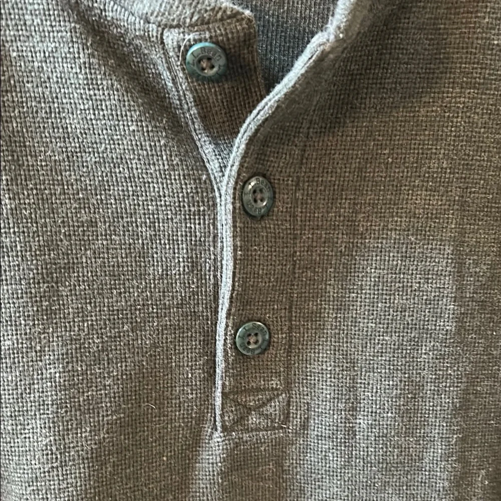 L.L. Bean Men's Dark Green Long Sleeve Henley - Picture 3 of 4